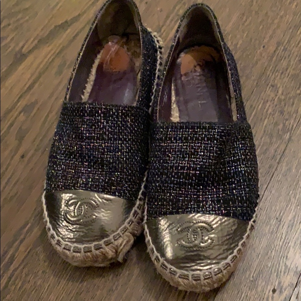 Chanel flat espiadrilles with box and dustbag